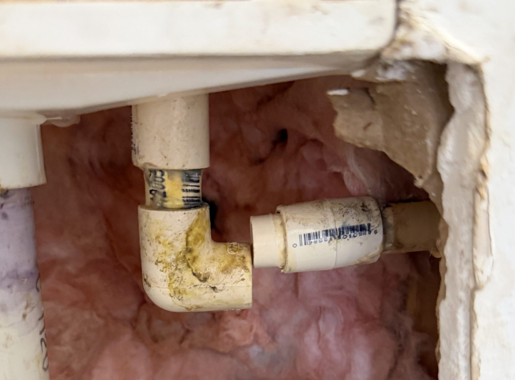 broken cpvc pipe inside wall